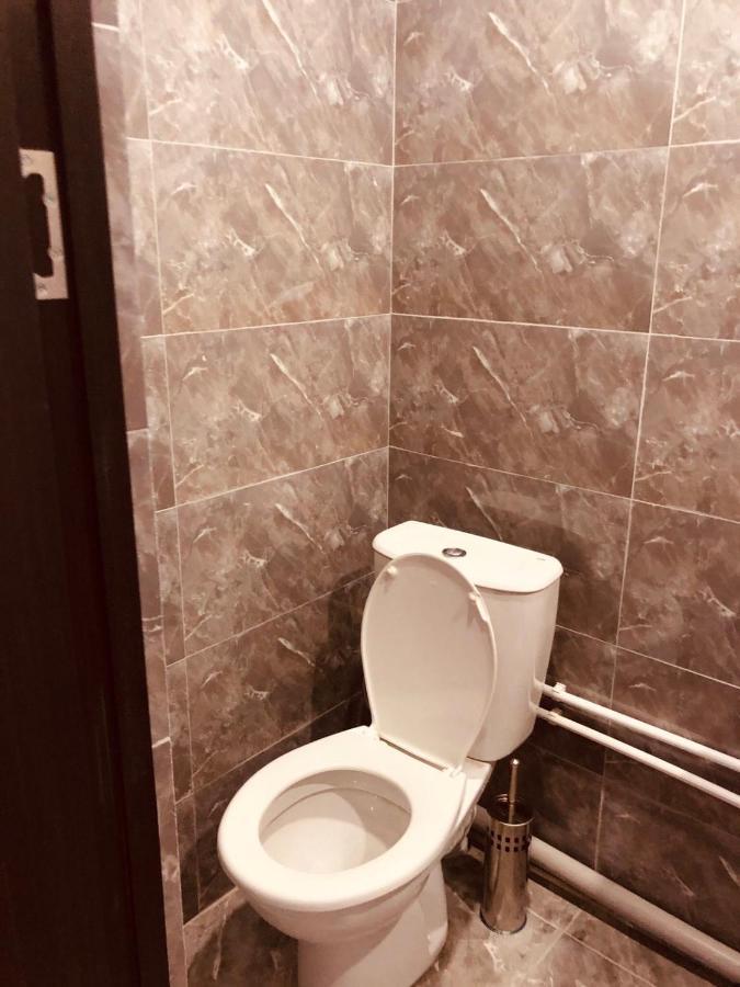 Studio Apartment Near Republic Square Ереван Екстериор снимка