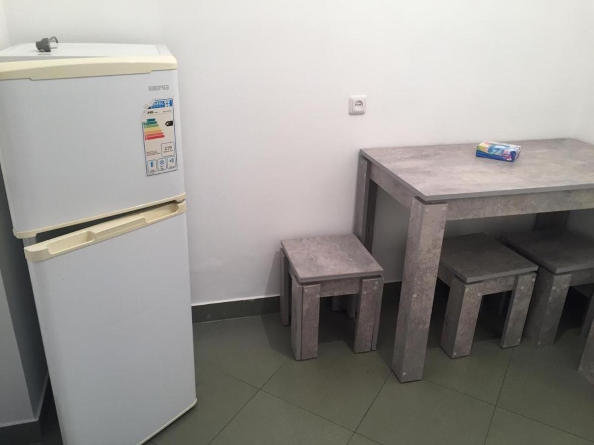 Studio Apartment Near Republic Square Ереван Екстериор снимка